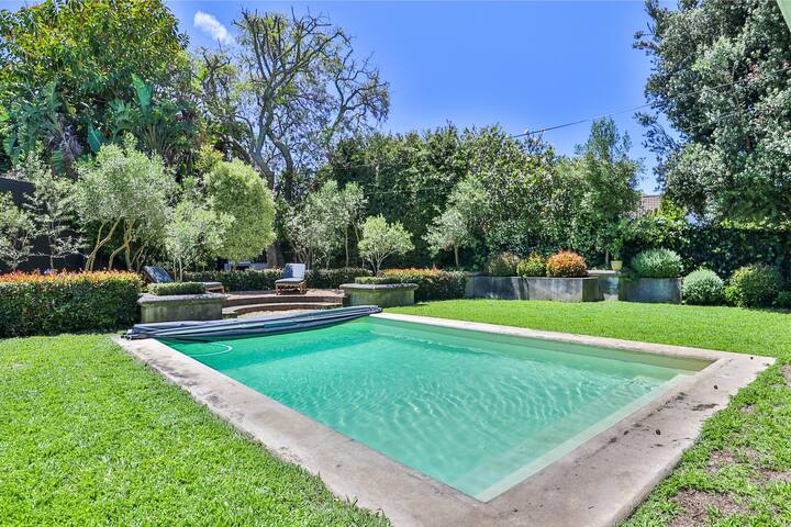 Modern family Villa with CrossFit gym and sauna gallery image 4