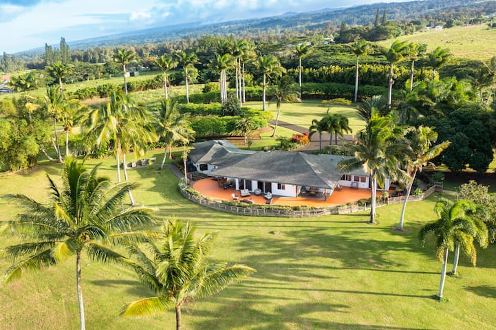 23 Acre Farm 8 Beds Spacious Home with Ocean Views