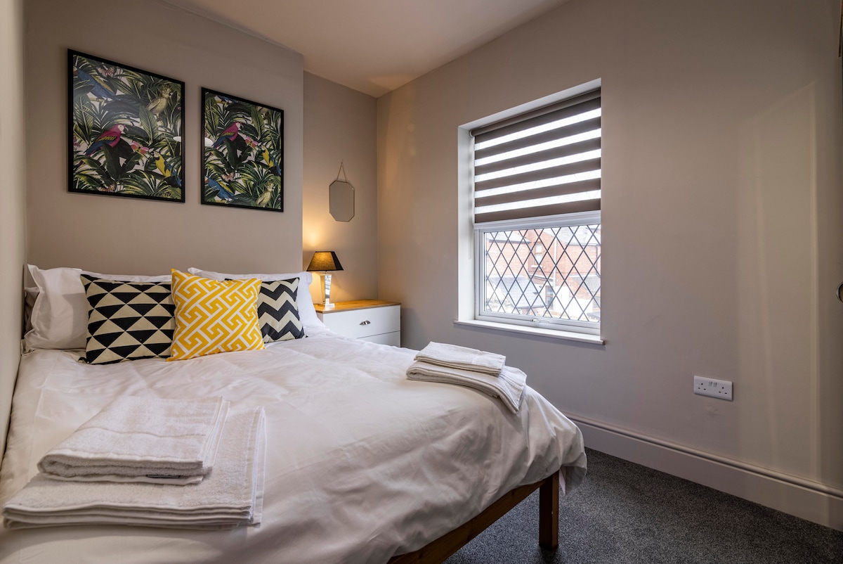 غرفة نوم مزدوجة في الطابق الأول 