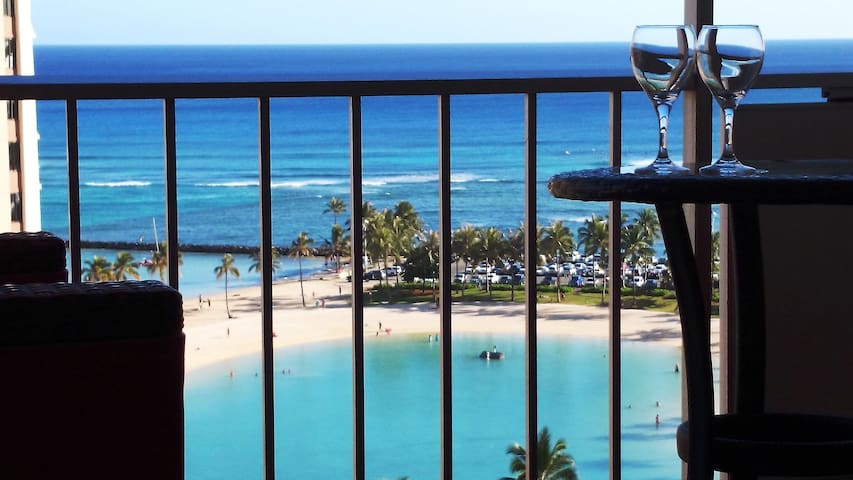 2 Adjoining Suites…POSH & LAVISH…Direct Ocean