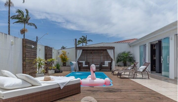Linda Casa Com Piscina, Bar E Espaço Gourmet - Matinhos