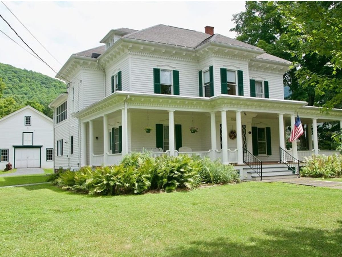 Grand Turn of the Century Home in Roxbury center Houses for Rent in