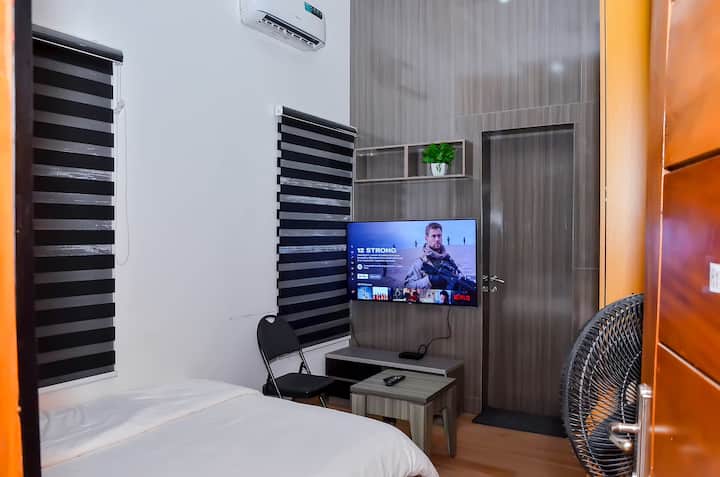 Private Penthouse @ America Luxury Extended Stay - Lagos, Niger