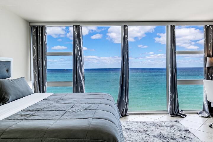 On the B.E.A.C.H.-Beachfront Views-Balcony-Pool gallery image 2