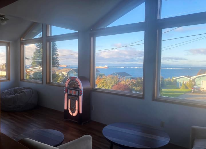 Gorgeous Panoramic Views - Premium Pa Home - Port Angeles, WA