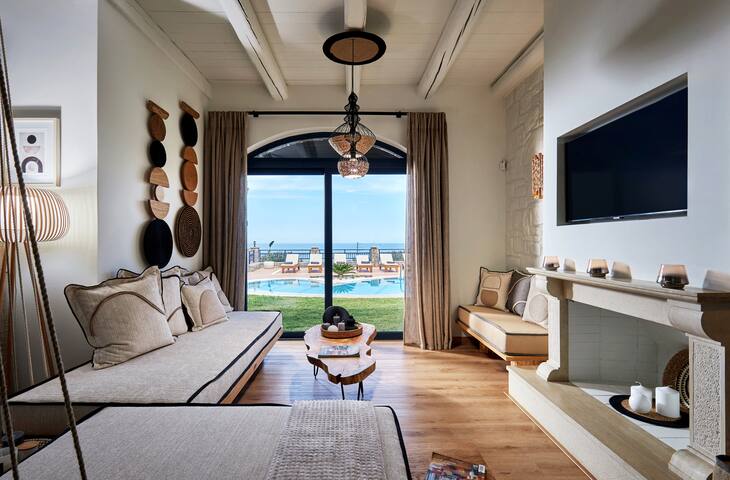 New renovated !Erato Villa by Myseasight gallery image 4