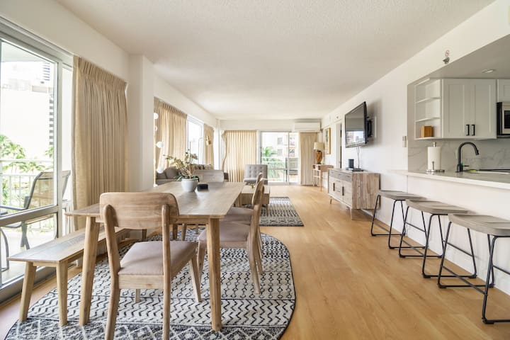 City & Palm View Oceanfront Bliss w/ Free Parking