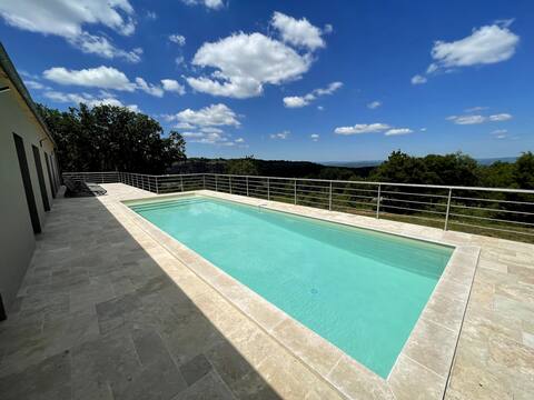 Gite from the viewpoint - pool - extraordinary view