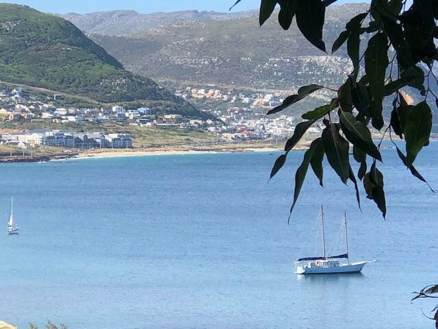 Essio’s Garden Apartment, Simons Town South Africa gallery image 3