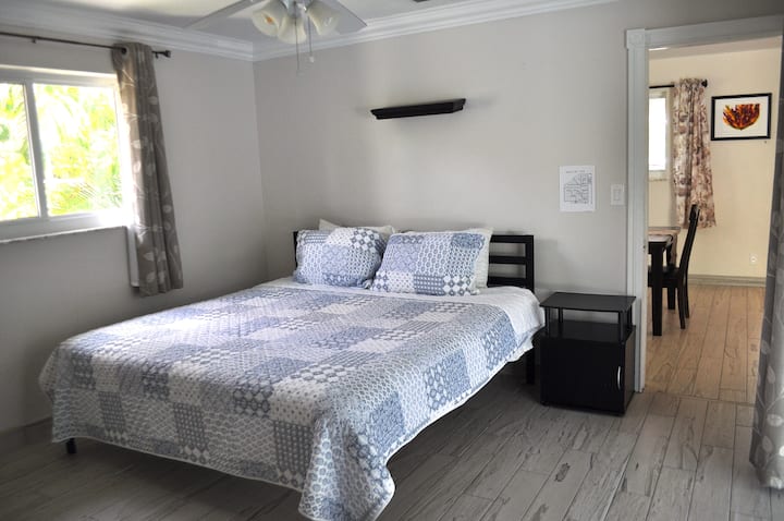 ห้องนอนใหญ่