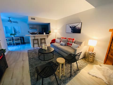Top Airbnb: The Dapper in BTX - Adults Only in Brownsville