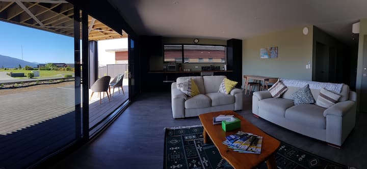 Pounamu Reserve Retreat - Relax And Unwind - Te Anau