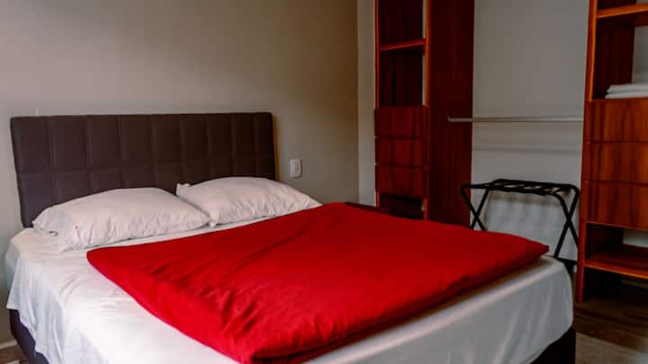 საძინებელი 4