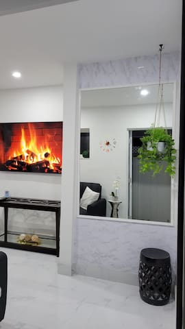 listing_image
