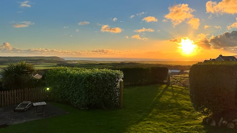 6 bedded home with stunning sea views and pool