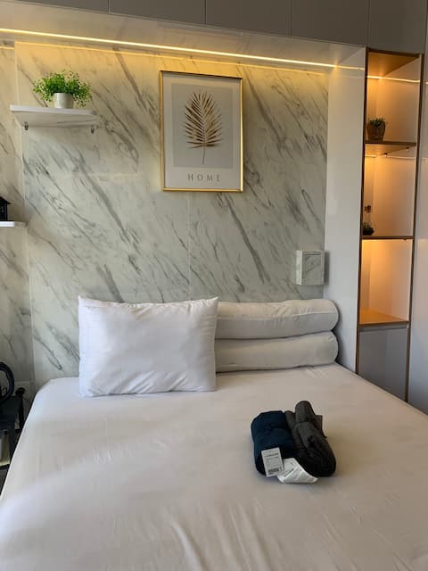 Cheap Apartment, Sky House BSD with Netflix