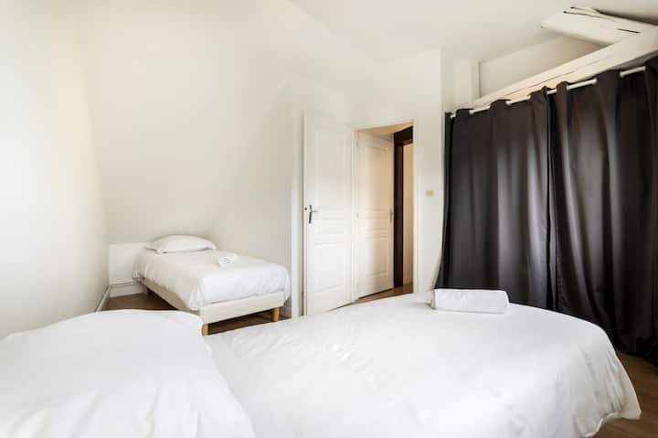 غرفة النوم 1