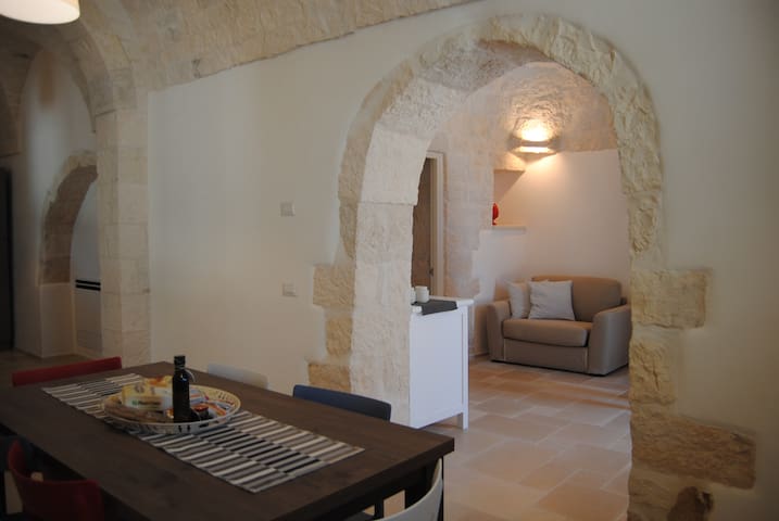 Trullo vacanza AnnaRosa -Ostuni in Valle d’Itria gallery image 5