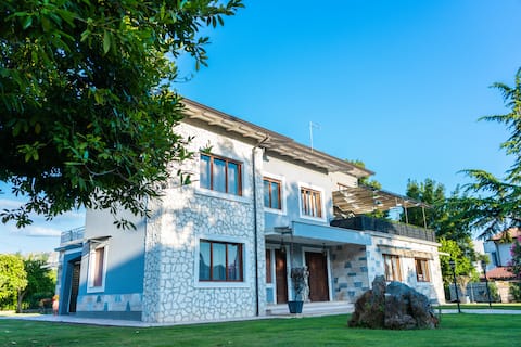 (Jubilee 2025) Historic Villa 1 hour from Rome