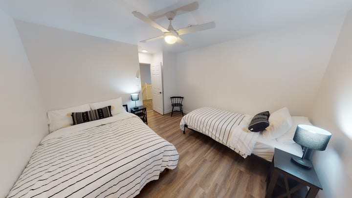 Chumba cha kulala mara mbili, cha watu wawili w/ Kisha