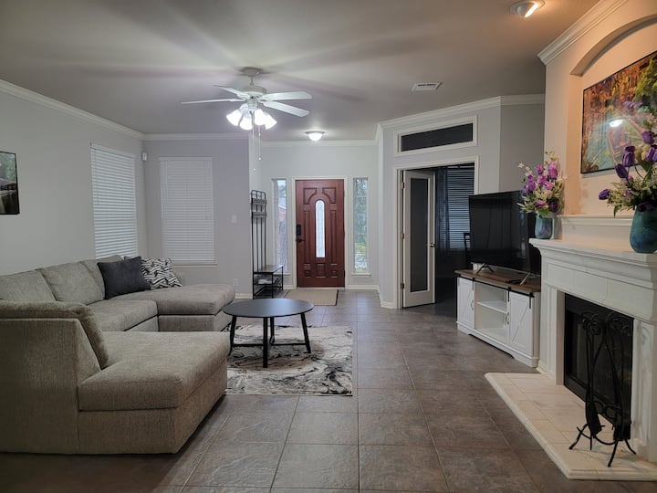 Remington HeightsLove Birds Houses for Rent in San Antonio, Texas