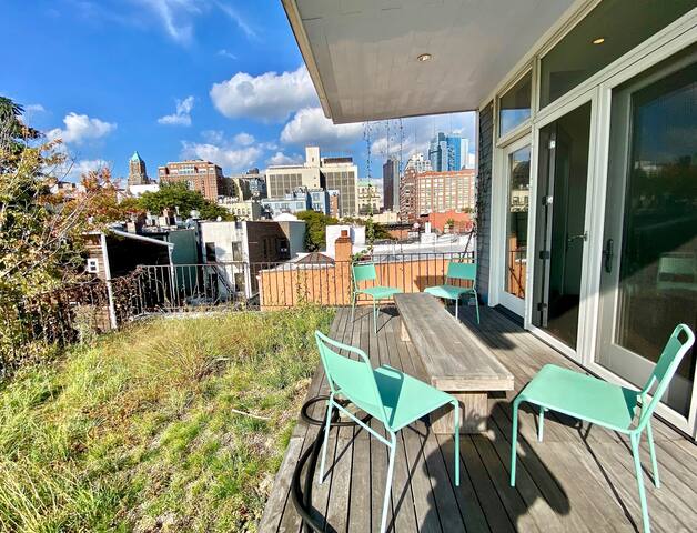 Light filled three bedroom townhouse in Brooklyn gallery image 4