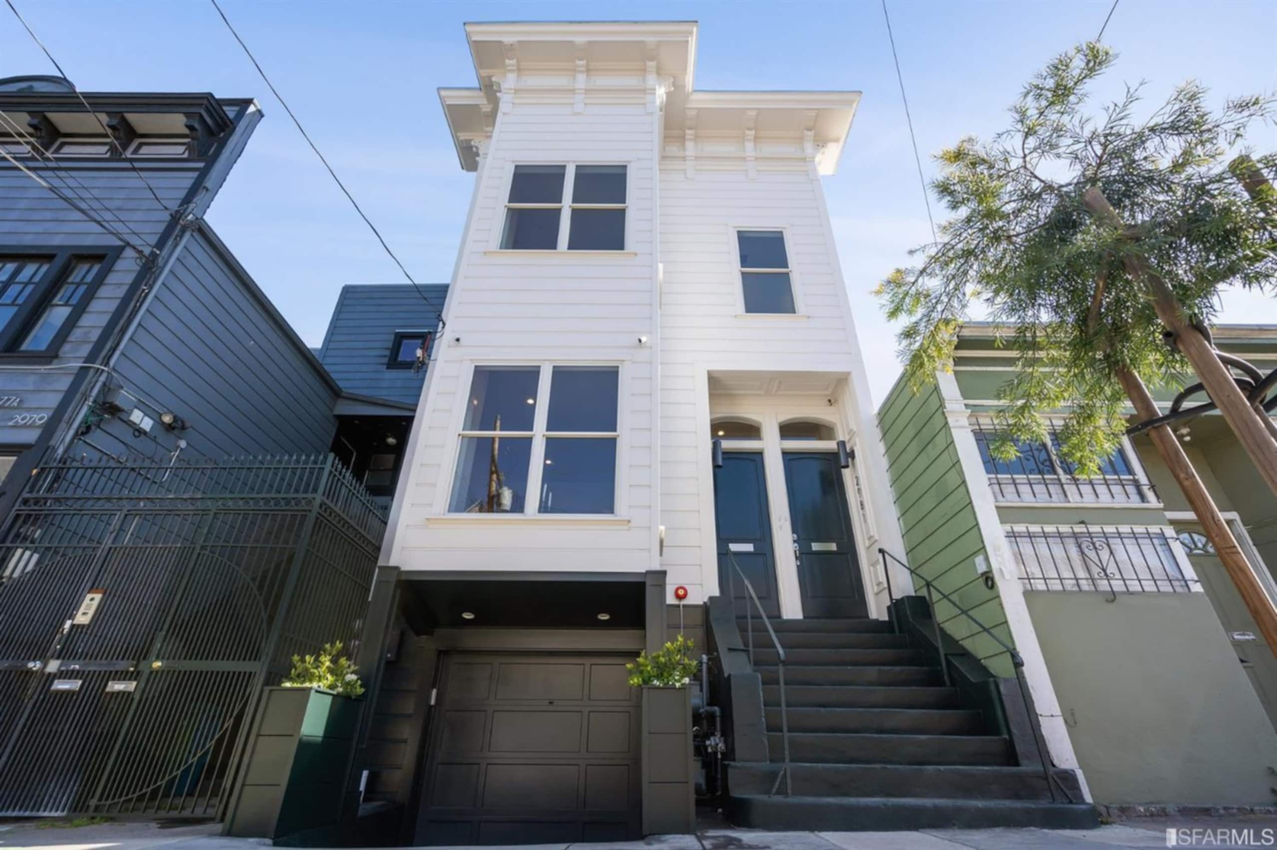 Condo in San Francisco · ★4.93 · 3 bedrooms · 3 beds · 2 baths - Image 30