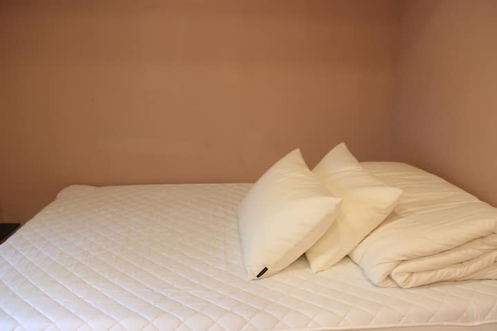 Soba s bračnim krevetom