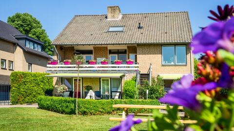 Holiday home overlooking Limburgs Heuvelland