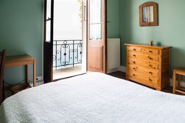 Chambre double sur lac 1er