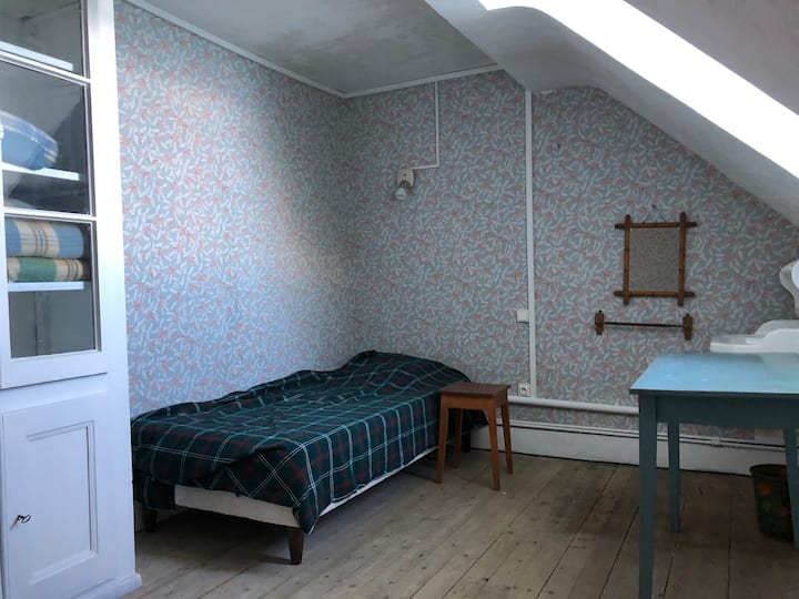 chambre mansardée enfants sur lac 