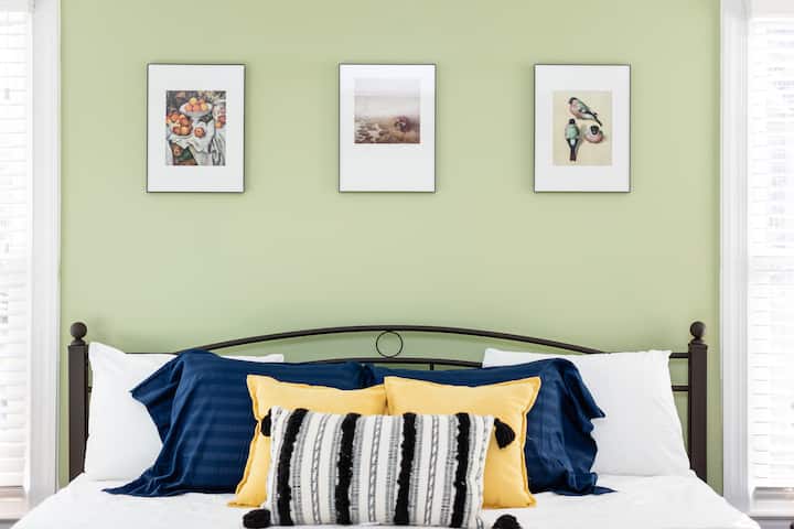 La suite principal: pensamos en todos los pequeños detalles para que tu estancia de lujo sea única.