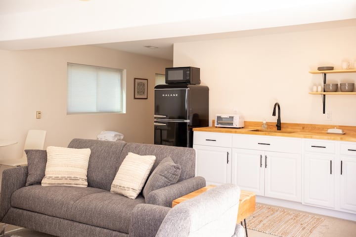 Simply Gorgeous, Private, Walkout Suite 1 Bedroom - Black Forest, CO