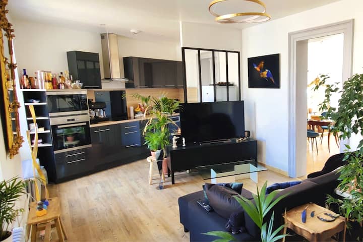 Chambre Privée Dans Un 80m² Au Cœur De Strasbourg - Strazburg