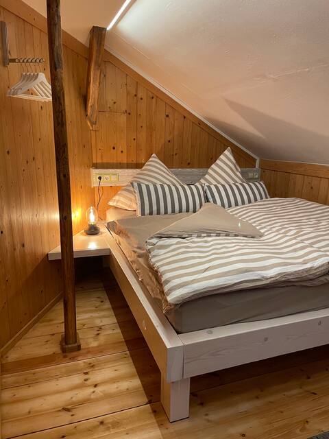 Cozy cabin for 6 people with sauna, close to the lake