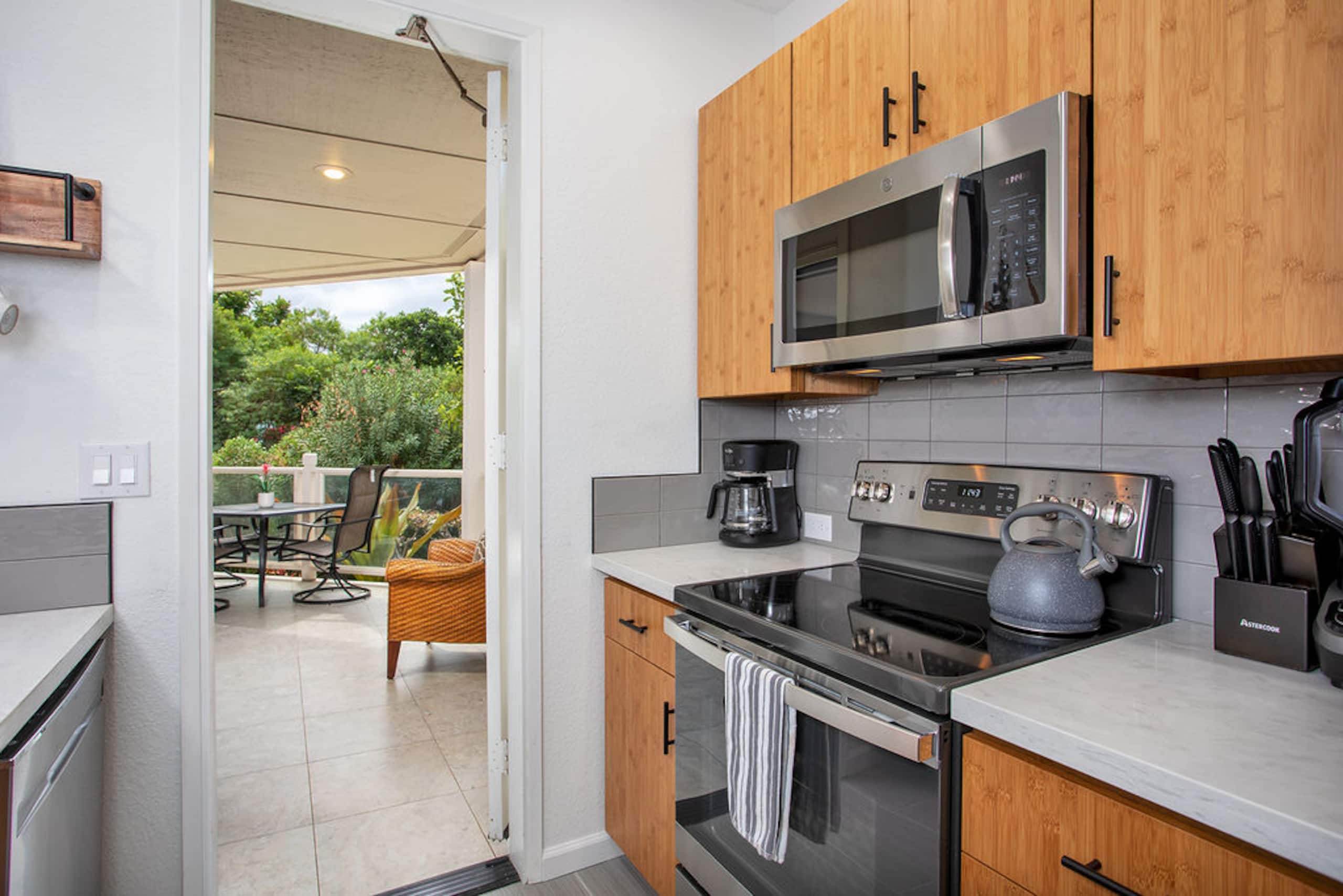 Condo in Wailea · ★4.85 · 3 bedrooms · 4 beds · 2 private baths - Image 10