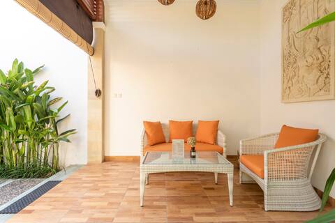 Spacious 1 Bedroom Villa in Kuta - Lotus