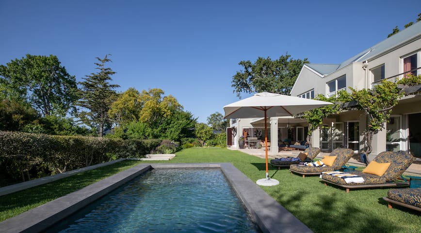 Villa Picardie, by Steadfast Collection