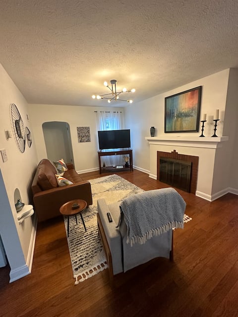 Private and convenient Cottage at Walnut Hill