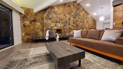 Views, Charming 5 bedroom west coast residence