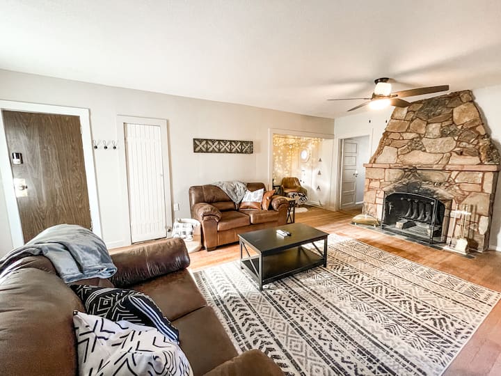 Colorado Springs Cabins Cottage and Cabin Rentals Airbnb