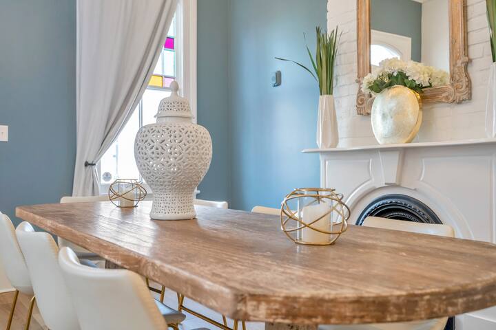 Beautiful Renovated Historic home in the Marigny!! gallery image 5