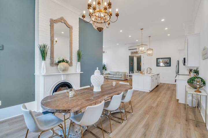 Beautiful Renovated Historic home in the Marigny!! gallery image 2