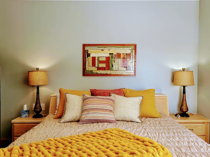 Master Bedroom with King bed