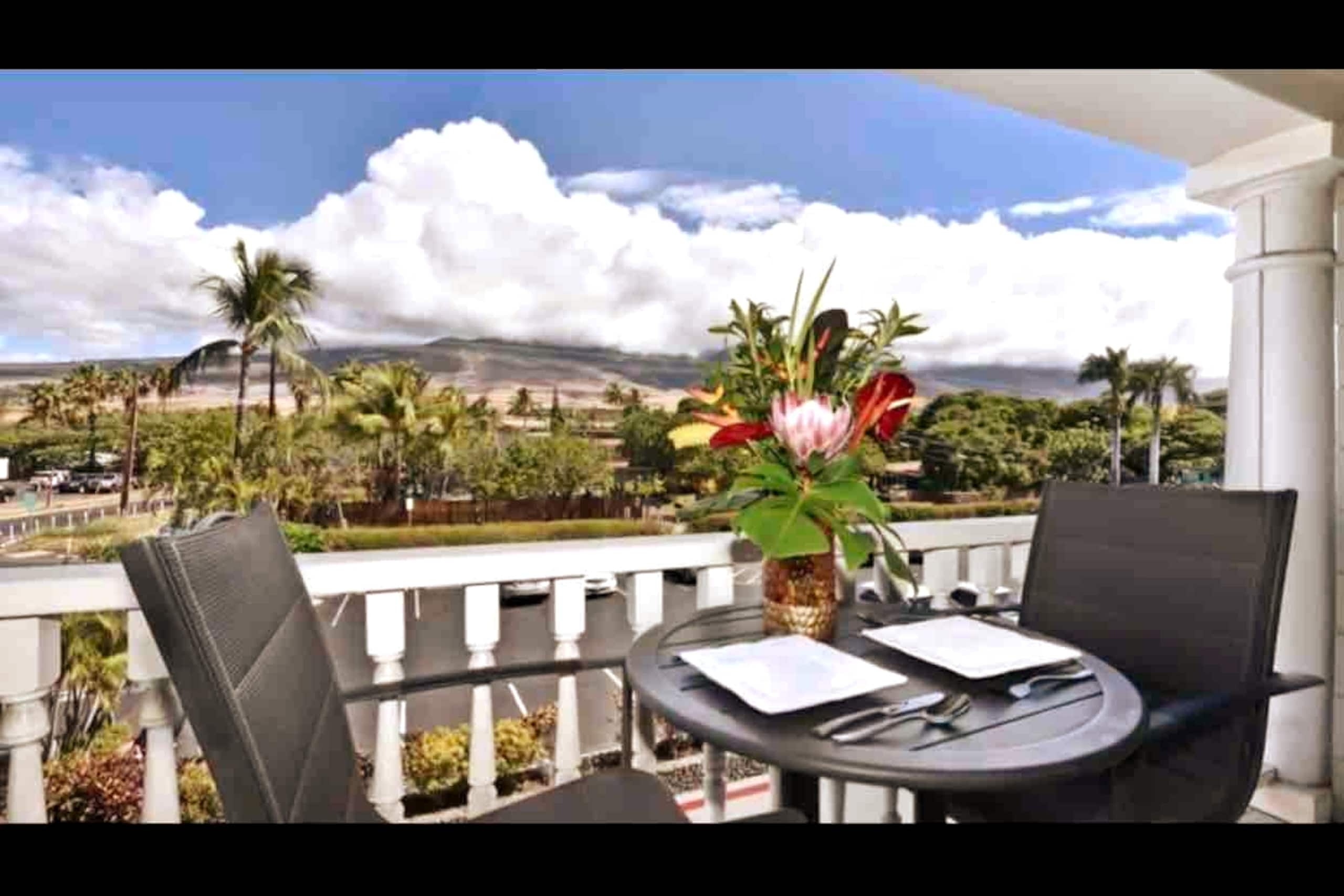 Condo in Lahaina · ★4.95 · Studio · 1 bed · 1 bath - Image 3