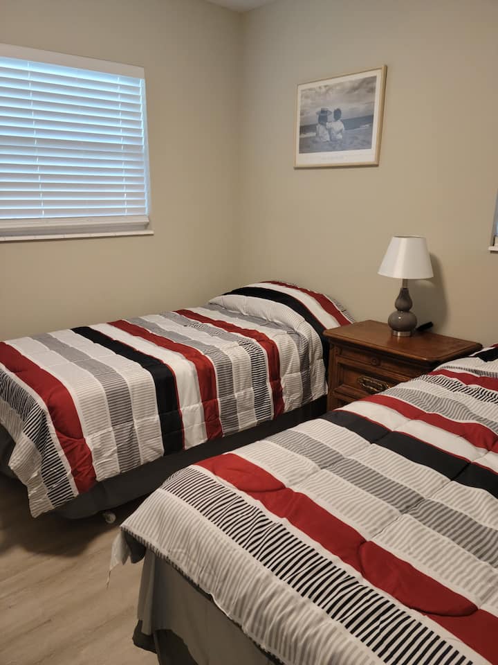 Tercer dormitorio
con camas individuales