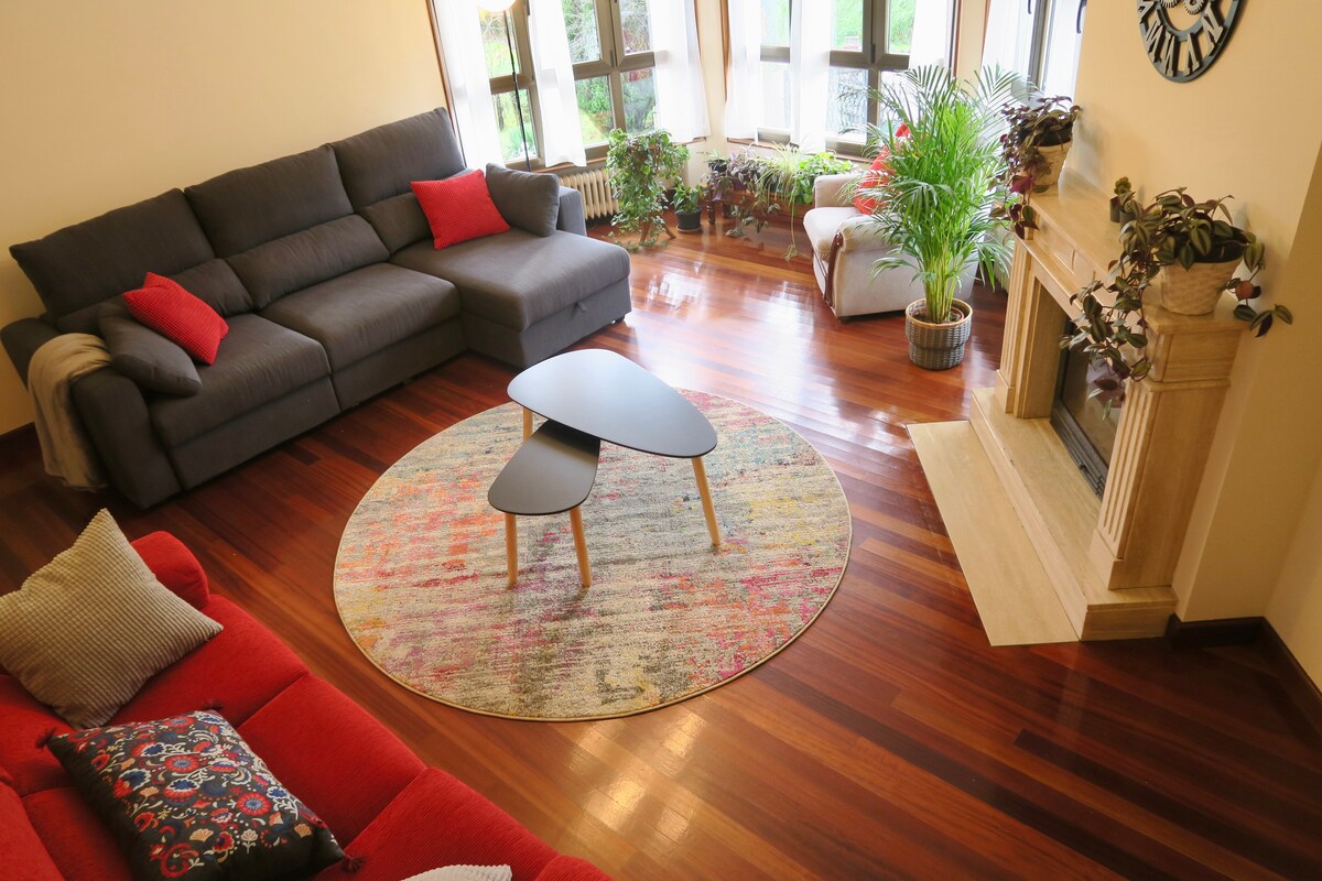 Propiedad de Airbnb exitosa: Fantastic villa with garden, gazebo and barbecue en Oviedo