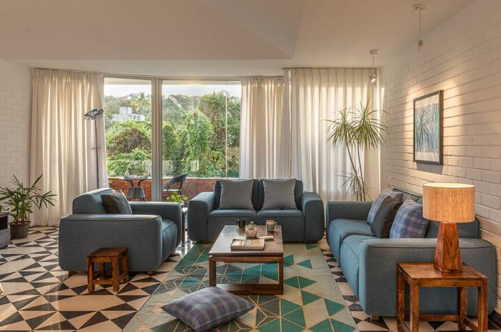 Sitting Area