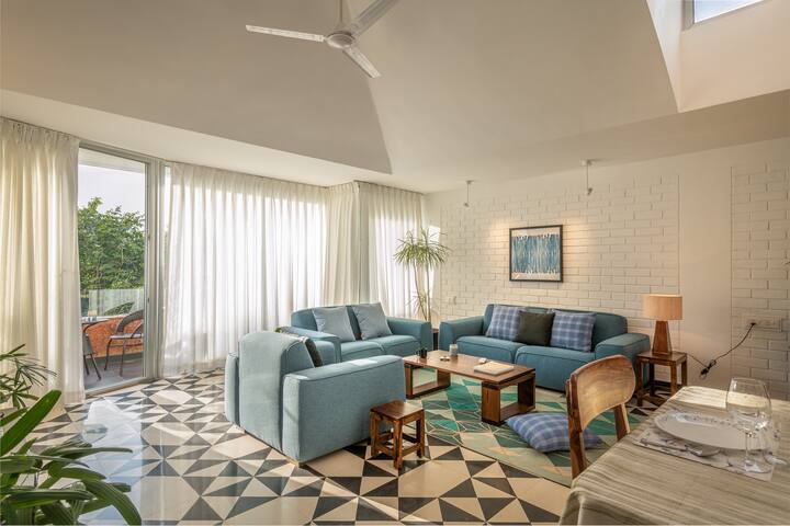Sitting Area
