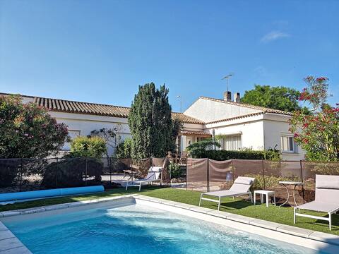 Large fully renovated pool villa